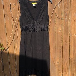 Gorgeous CM dress. Size 8. Excellent condition